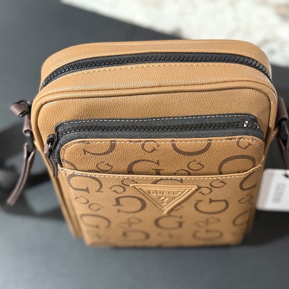 GUESS Unisex Messenger Bag - Cocoa - Picture 3 of 3